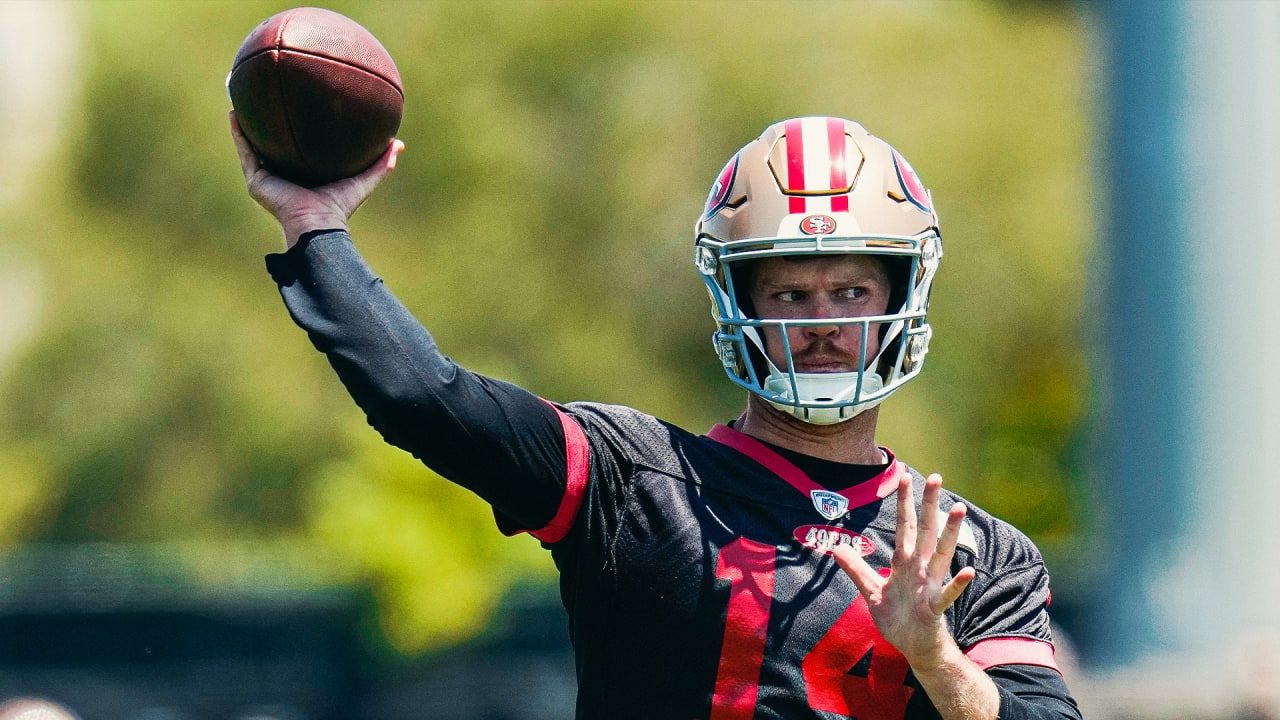 Three things 49ers quarterback Sam Darnold does well